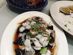 鲜花椒起片蒸海鲈鱼-胡记饭店(保工街店)