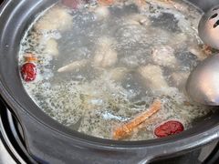 -濠轩阁特色生蚝火锅(水湾路店)