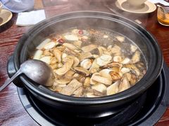 乌骨鸡野生菌汤锅底-滇野云南野生菌餐厅(陕西南路店)