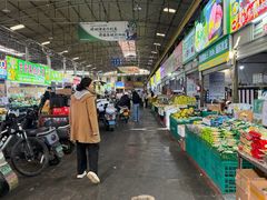 -曼阁市场水果批发市场
