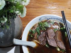 牛肉筋腩面-囿面传统制面馆(中央路店)