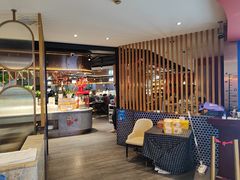 -遇上西雅图多融合海鲜自助餐厅(中房金谊广场店)