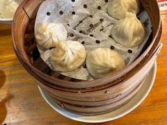 招牌鲜肉小笼-万寿斋(IST艾尚天地店)