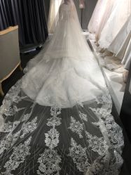 -艾米丽婚纱礼服