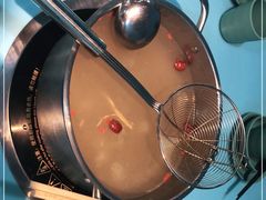 -湾区九号鲜切牛肉火锅(明珠南路店)