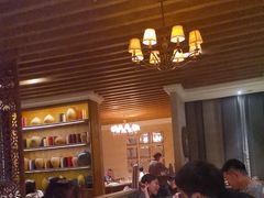 -雍和会海鲜姿造自助(湖东路店)