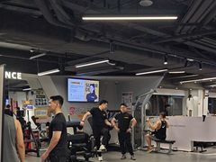 -超鹿运动(达信大厦店)