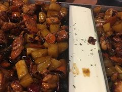-肥肥虾庄·金牌油焖大虾(杨园滨江时代walk店)