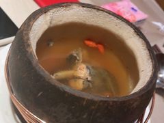 -尚一汤 广东炖汤(金桥国际店)