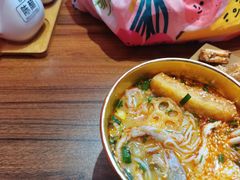 -鹤江桥·红油牛肉粉(SKP店)