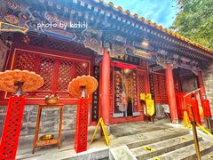 -黄瓦增福财神庙