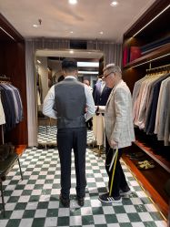 -优刻西服西装定制(金轮国际广场店)