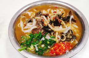 Old Friend Beef Offal Noodles