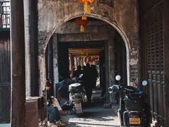 -丝绸小镇荻港古村
