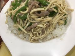 青椒干丝肉丝饭-张记汤馆(嫩江路店)