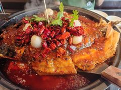 -辣尚瘾·烤鱼·新川菜(交大直营店)