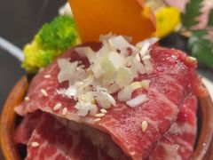 -山川小町·极番烧肉(新地假日广场店)