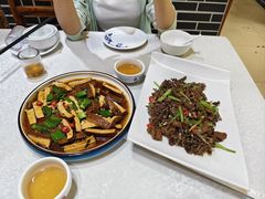 -下梅人家土菜馆(历史文化餐厅度假区店)