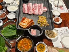 -Dombe豚(黑猪肉街店)