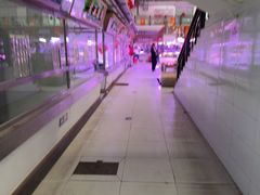 -滨海新区濒开里菜市场