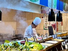 -广州万富希尔顿酒店·感趣自助餐厅·金秋蟹宴生蚝海鲜刺身