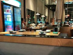 -九锅一堂酸菜鱼(新南凯德直营店)