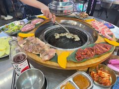 -玄希浪漫厨房·韩料烤肉(湖滨银泰in77店)