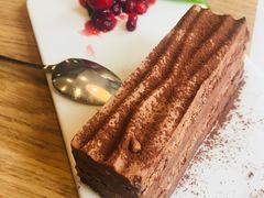 臻选巧克力蛋糕-必胜客(新中纬店)