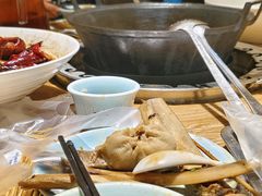 -茸梅路右拐龙虾-农家菜(松江店)