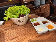 -明洞阿姨·韩式酱蟹烤肉·创意料理(三元桥店)