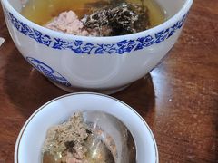 -胡须哥网红竹筒菜