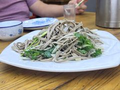 -溢心园香河肉饼总店