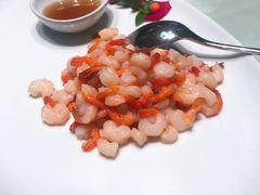 手剥河虾仁-蝶园·装修中(BFC外滩金融中心店)