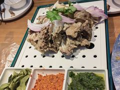 -俭寨大盘鸡·手抓肉·烧烤新疆菜(乌苏路店)