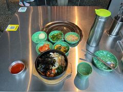 -欧巴炭烤肉오빠숯불구이(南京东路店)