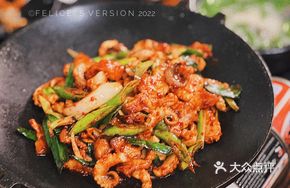 Squid and Pork Belly Stir-fry on Iron Plate
