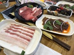 -汉丽轩韩式自助烤肉(大学城龙湖U城天街A馆店)