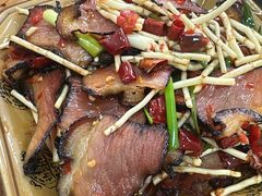 -苗侗地道红酸.酸汤鱼·酸汤牛肉