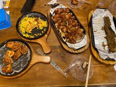 -老东镇啤酒屋海鲜加工·蒸汽海鲜·海鲜烧烤(台东店)