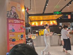 -麦当劳(中山公园龙之梦店)