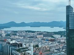 -Hi City·城市之巅