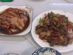 -余杨鸭鸭餐厅