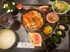一鳗三吃-玄白·炭烤活鳗(上海首店)