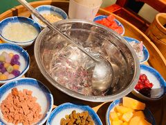 -周小明火锅(黑金冠社区店)