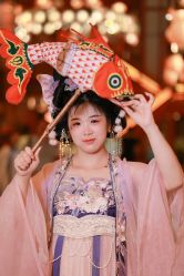 -支流映画摄影·汉服妆造跟拍(本宫来了银泰店)