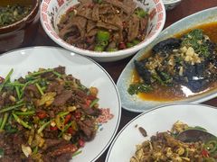 -湖南人家湘菜馆(镇江路店)
