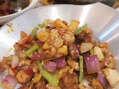 香锅牛蛙-小菜园新徽菜(扬州华润万象汇店)