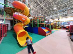 -爱丽丝奇幻乐园