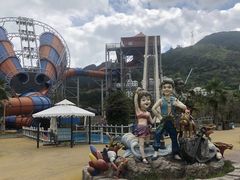 -荔波冰雪水世界主题乐园