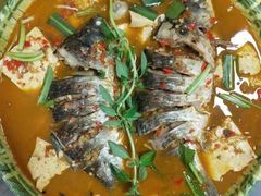 -哈尼梯田美食土菜馆